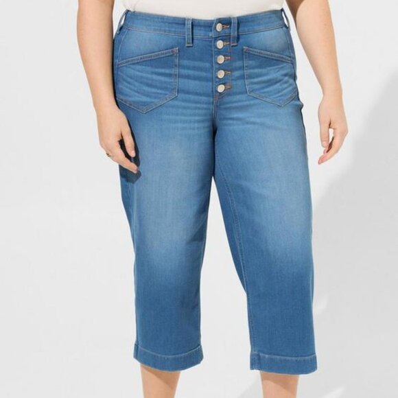 Torrid Women's Blue Denim Cropped Jeans Wide Leg Button Fly Size 20 - Picture 2 of 14